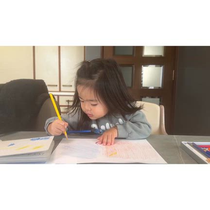 子育ては自分の幼少期の体感を感じるの記事動画