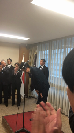 安倍総理大臣、大差で総裁三選を果たすの記事動画