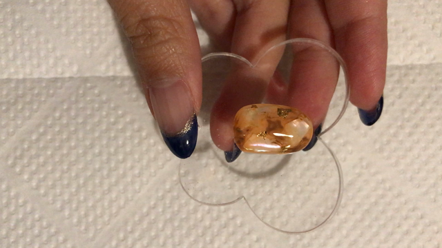 べっ甲×シェル×金箔ネイル。の記事動画