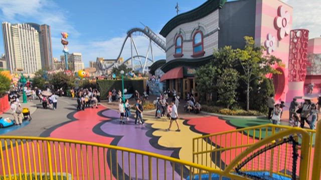 クマ社長と関西旅行−USJ③の記事動画