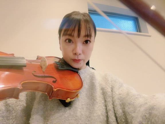 バイオリンど素人が『キラキラ星』弾いてみましたの記事動画
