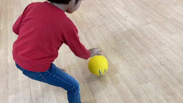 今日の体操教室　ボールの記事動画