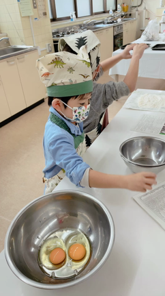 クリスマス　キッズお菓子＆パン教室　茨木市の記事動画