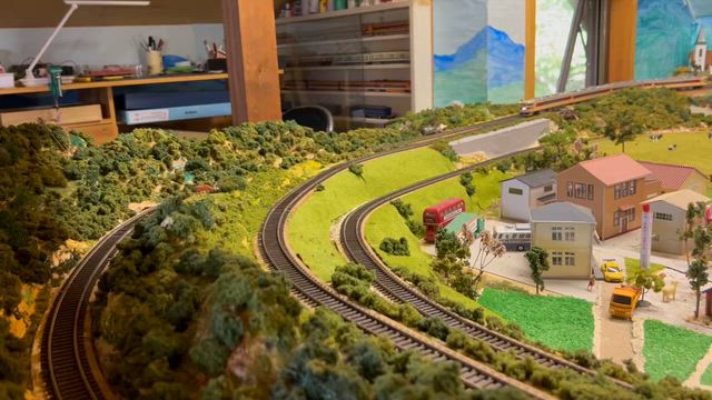 こだま型特急を走らせる（Kodama-type trains Day）（鉄道模型454）の記事動画