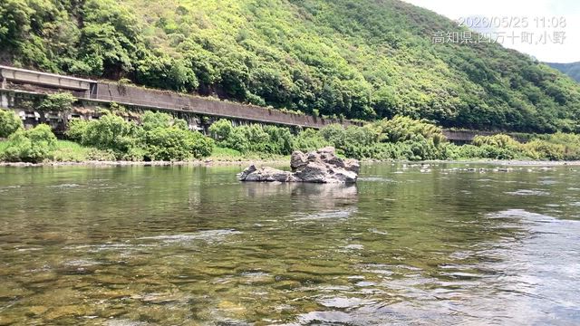 四万十川「小貝の瀬」で２０cm前後がの記事動画