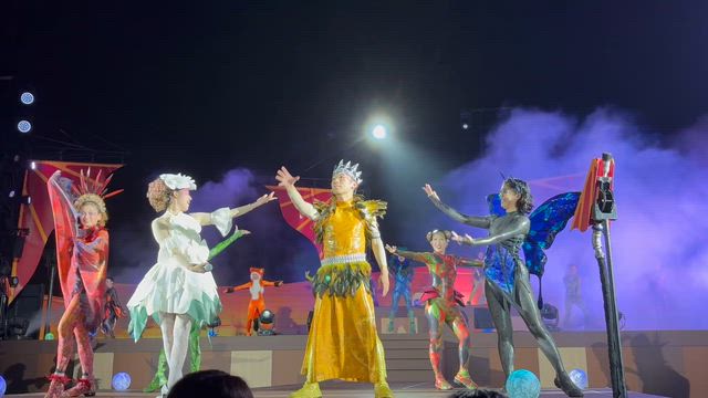 豪華ステージショーからの花火で感動のフィナーレ！ジャングリアナイトフェスの記事動画