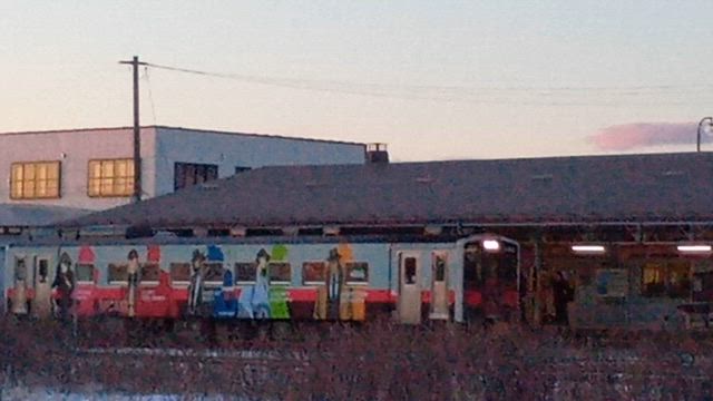 夕方散歩☆根室駅前〜ルパン三世列車の記事動画