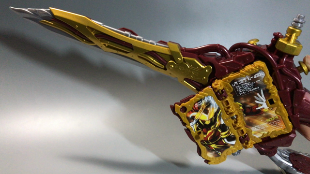 仮面ライダーセイバー 変身聖剣 DX煙叡剣狼煙 レビュー | フェニックス