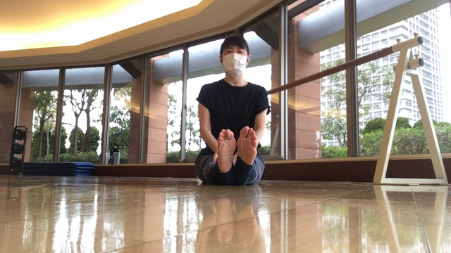 人工股関節術後３年の可動域の記事動画