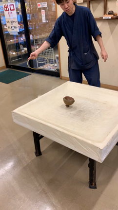 10/4前編　ツシマケンタさんと行く青森観光の記事動画