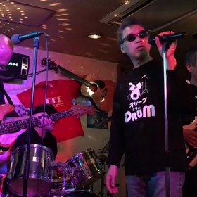 ライブですの画像