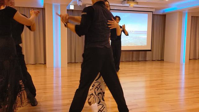 セグエリーチは誰！？素敵なダンスタイム・瀬古パーティー⑤の記事動画