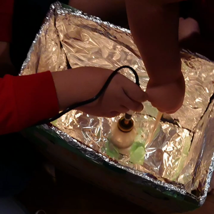 わたあめ機を作った！～子どもの学びの記事動画