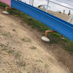 滑り台の画像