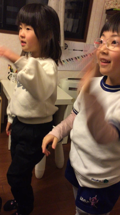 仲良くリズムの記事動画