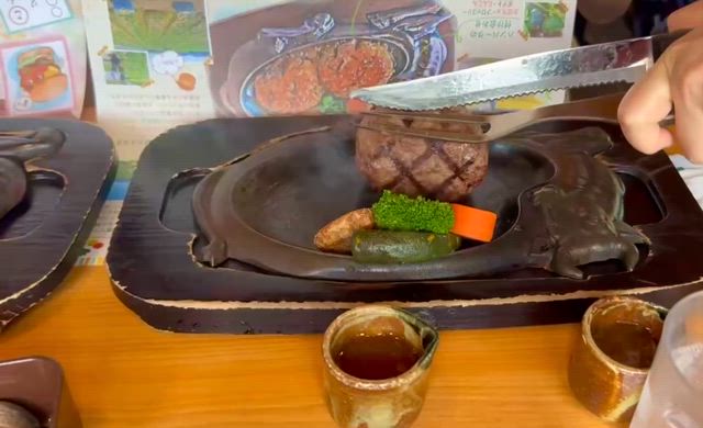 ★今日のサーフレッスン＆コホオーダー＆ティミーパターソン入荷＆クリスタルドリームスセットアップ♪の記事動画