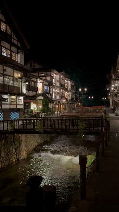 「銀山温泉♨️」夜も綺麗でしたよ！の記事動画