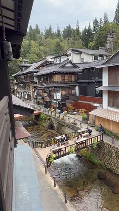 行ってみたかった「銀山温泉」だよ！の記事動画