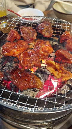 同級生忘年会は河豚、家族忘年会は焼肉(^o^)vの記事動画