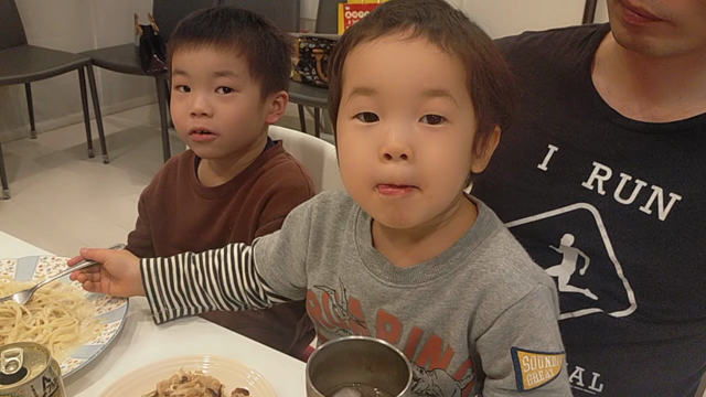 3歳まで発語をしなかったのが嘘のような　6歳の息子現在の記事動画