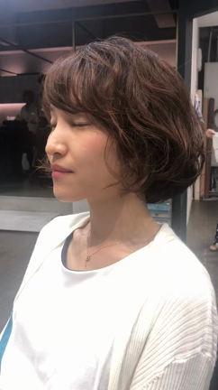 ⭐︎ばっさりヘアカットしてみたらとんでもなく〇〇にの記事動画