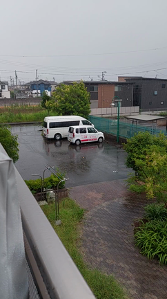突然の大雨の記事動画