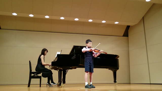 【音楽を通して親子でコミュニケーションを！！】息子との親子共演で実感の記事動画