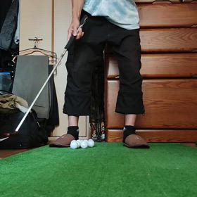超重要　パッティングを簡単にする為に　右手片手打ちの時に左手は？の画像