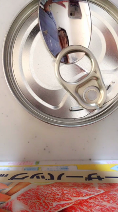 缶のフタを開けるとツメが折れる？の記事動画