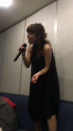 小娘のカラオケの記事動画