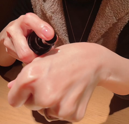[リビジョン] フェイスクリームのホイップクリーム感！の記事動画