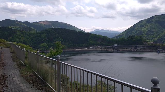 丹沢湖への記事動画