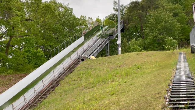 やっとジャンプっぽい飛びになりましたの記事動画