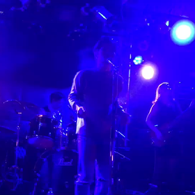 Leftoverライブの画像