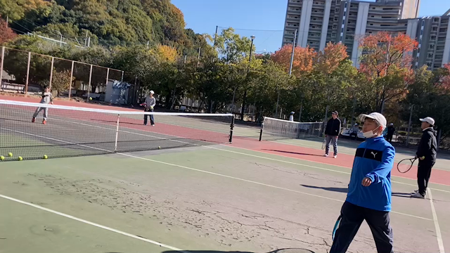 テニス教室の記事動画
