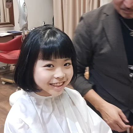 娘の後ろ髪寄付します。ヘアドネーションの記事動画