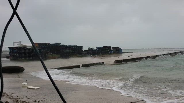黒島〜台風3号最接近中！〜ダイビングサービスひでsunの記事動画