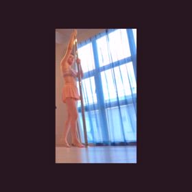 ポールダンス3回目の画像