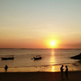 バリの夕日の画像