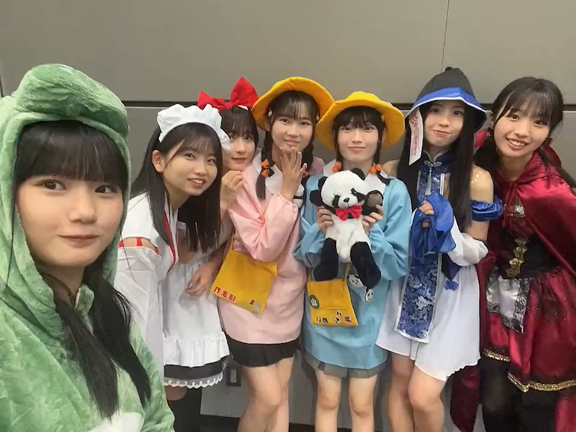 ハロウィンに乾杯の記事動画