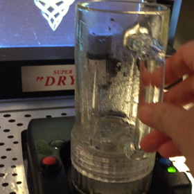 ビールが底から湧いてくる⁈の画像