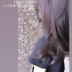 ダークグレージュカラーの画像
