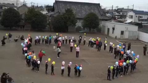 ♪バルーンリリース♪の記事動画