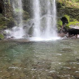 滝行の画像