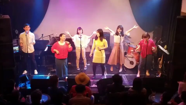 カラオケ大学学長の誕生日パーティーの記事動画