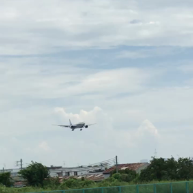 爆音と頭上すれすれの…の画像