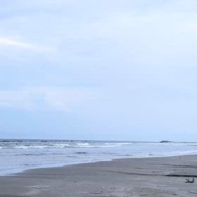 雨の海の画像