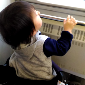 1y8m5d　厄払いと電車の中でのこうちゃんの画像