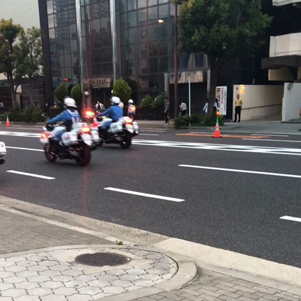 トランプ大統領激写！の記事動画