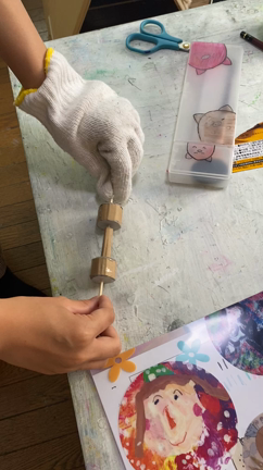 【目黒水曜クラス】展覧会制作・紙ロボ③の記事動画